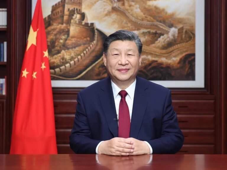 🇨🇳 La Chine représente désormais 28 % de l’industrie manufacturière mondiale, dépassant les États-Unis, le…