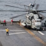 Le Commandement central des États-Unis (CENTCOM) a publié de nouvelles photos des Marines américains avec…