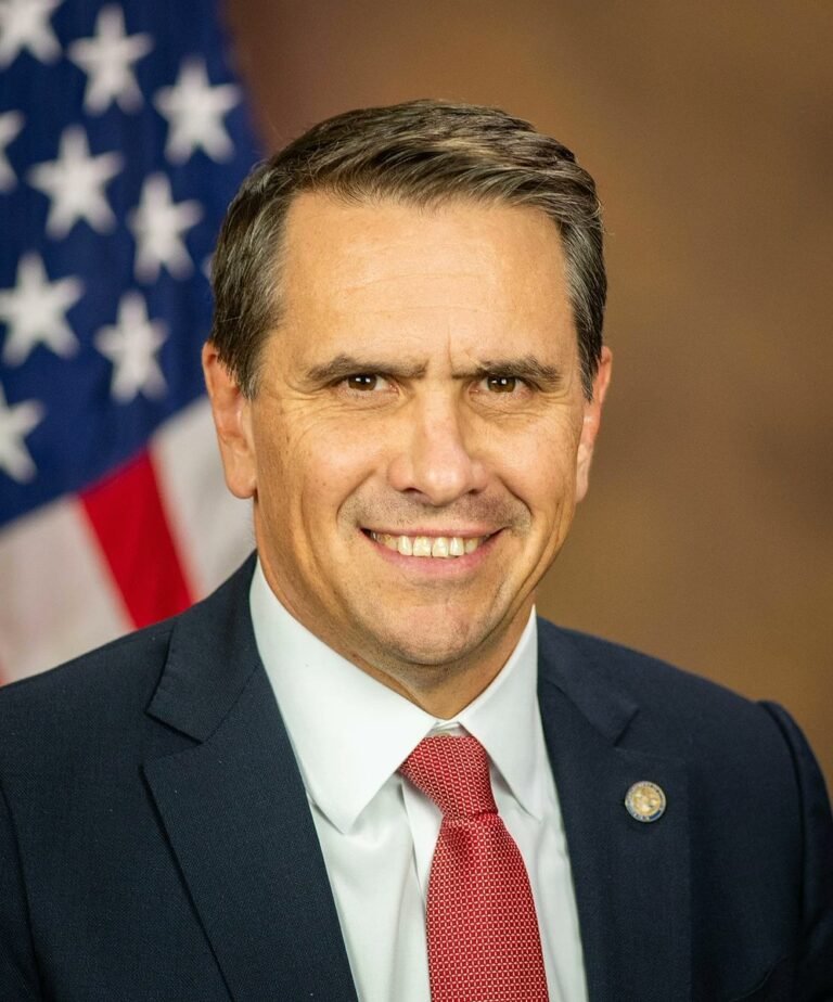 Le Sénat américain a confirmé Todd Blanche comme 88e procureur général des États-Unis, approuvant la…
