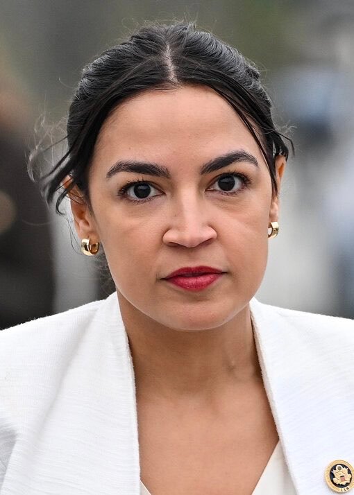 L'AOC refuse de soutenir la socialiste démocrate Francesca Hong comme gouverneur du Wisconsin, affirmant…