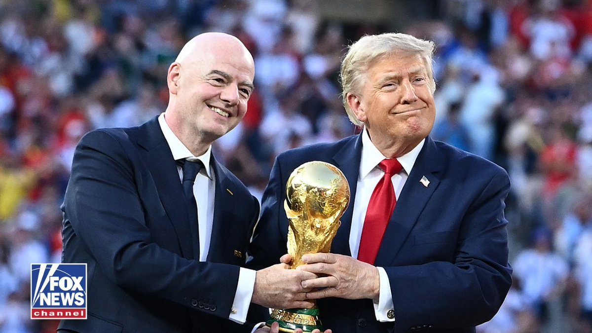 Le président Donald Trump lance un carton rouge aux dirigeants du football mondial, avertissant la FIFA…