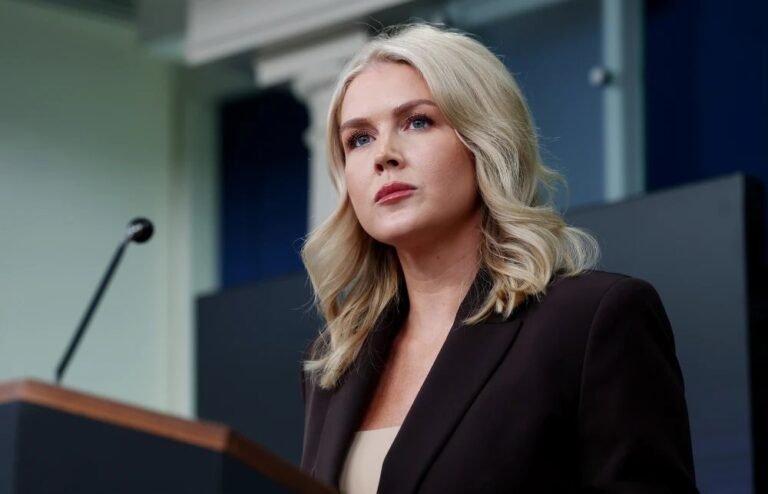 Karoline Leavitt, qui quittera son poste d'attachée de presse de la Maison Blanche à la fin du mois,…