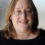 Heidi Beirich, ancienne responsable du Southern Poverty Law Center, a été arrêtée pour fraude fédérale…