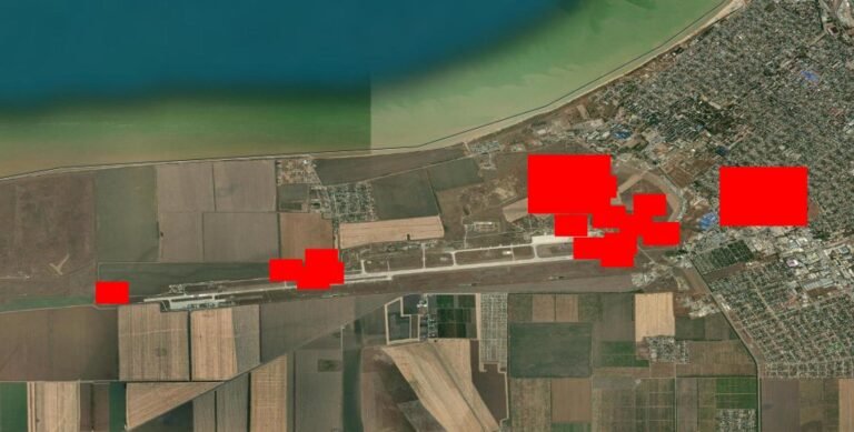 Le FIRMS de la NASA a détecté plusieurs incendies majeurs sur la base aérienne russe de Yeysk après un…