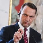 HQzK8sLXEAAmek-