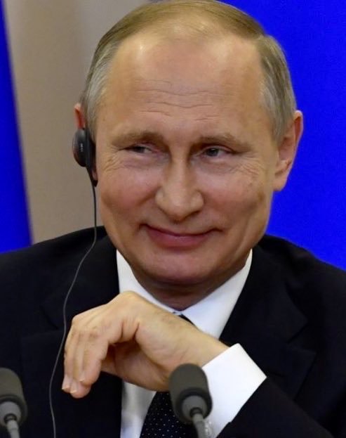 Le président 🇷🇺🇮🇳 russe Poutine rencontre le Premier ministre indien Modi au sommet de l'OCS.