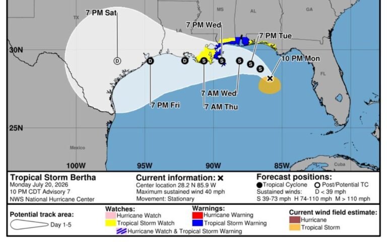 AVERTISSEMENT DE TEMPÊTE TROPICALE : Le Centre national des ouragans a émis un avertissement de tempête…