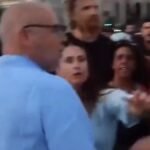 Une vidéo devient virale montrant des militants anti-israéliens attaquant physiquement une famille juive à…