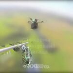 Les drones ukrainiens FPV de la 21e brigade mécanisée continuent de frapper les drones russes du ciel à…