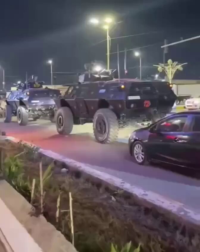 Les forces du service antiterroriste irakien se sont déployées dans la zone verte de Bagdad, tandis que…