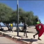 Le chef du parti @vox_es, M. @Santi_ABASCAL est à Ceuta et confirme que le gouvernement Sánchez a menti…