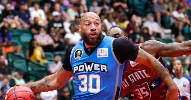 L'ancien joueur de la NBA Royce White déclare pour le repêchage de la WNBA : « Je suis transgenre »