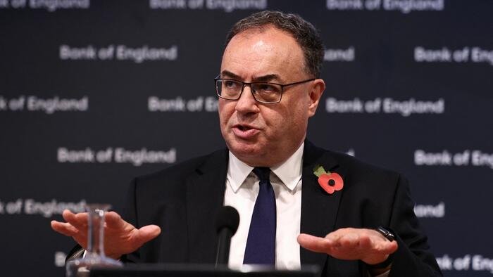 « Préparez-vous à des scénarios plus graves » : le chef de la Banque d'Angleterre met en garde contre la menace de l'IA pour le système financier mondial