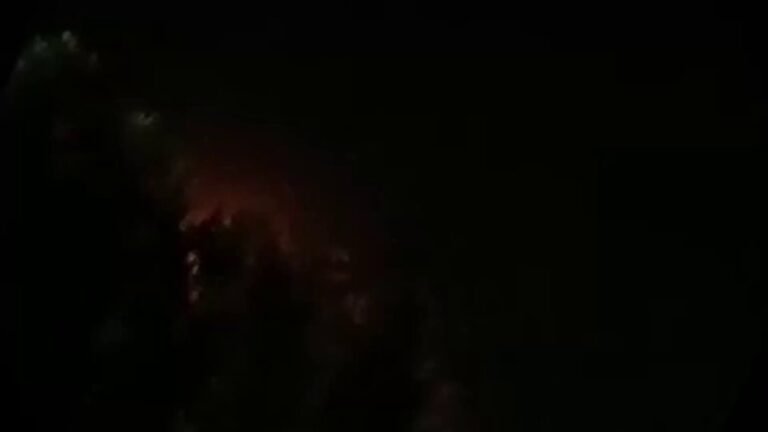 Rapports de lancements de missiles balistiques iraniens depuis plusieurs bases ce soir après que les…