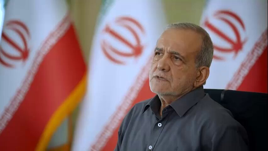 Président iranien Massoud Pezeshkian : Il n’y a pas de division entre le gouvernement et les forces armées.