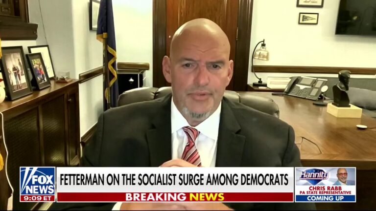NOUVEAU : Le sénateur @JohnFetterman martèle le sénateur Bernie Sanders pour avoir soutenu les candidats…