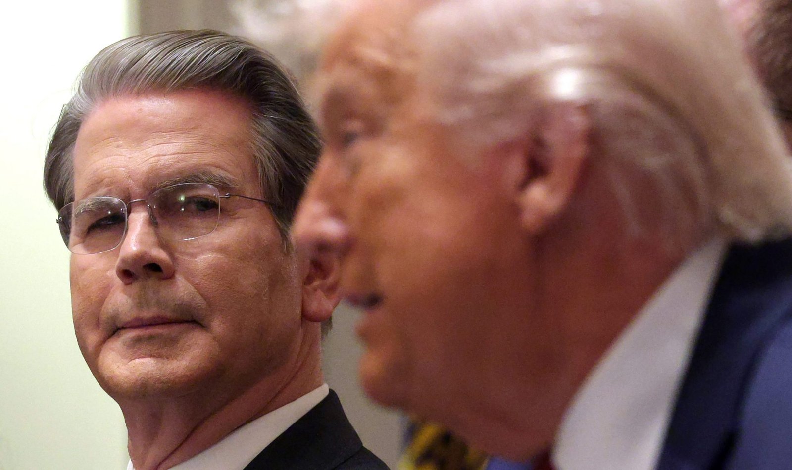 Comment Scott Bessent a utilisé l’ingénierie financière pour financer un déficit de 2 000 milliards de dollars sans y toucher – et a créé un déficit de 1 450 milliards de dollars