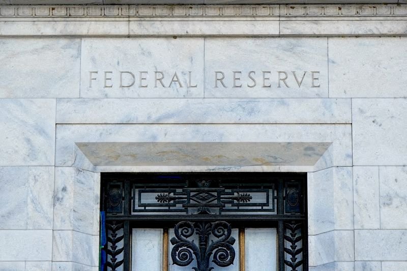 Une enquête auprès des responsables des prêts de la Fed révèle une norme stable pour de nombreux types de prêts commerciaux et industriels