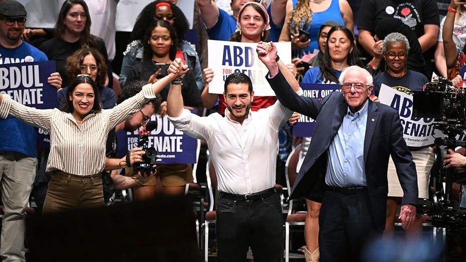 L'équipe entière soutient Abdul El-Sayed quelques jours avant la primaire du Sénat démocrate du Michigan