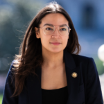 Les conservateurs détruisent l'AOC alors qu'elle tente d'écarter la vague radicale « Woke 1 » au milieu des spéculations sur 2028.