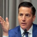 Le sénateur Bernie Moreno appelle son ex-gendre à démissionner de House et à obtenir une « aide psychologique sérieuse »