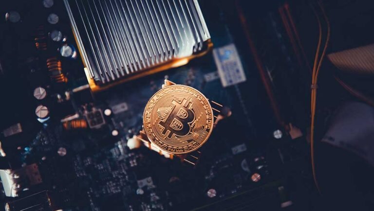 Le prix du Bitcoin teste 80 000 $ dans une « configuration puissante ». Gains IREN dus.