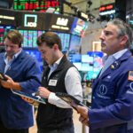 Marché boursier aujourd'hui : les contrats à terme sur le Dow, le S&P 500 et le Nasdaq chutent alors que les États-Unis frappent l'Iran et les paris sur une hausse des taux bondissent