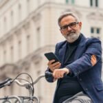 Comment une personne de 61 ans a gagné un salaire mensuel de 3 500 $ avec seulement deux fonds : SCHD et JEPQ
