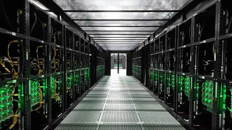 IREN (IREN) contre CORZ et APLD : sa construction d'IA Cloud peut-elle transformer la demande contractuelle en bénéfices ?