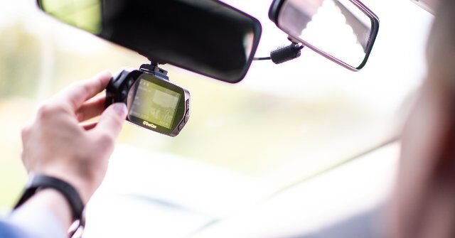 Flock prévoit d'utiliser 350 000 chauffeurs Uber, Lyft et livreurs comme caméras de plaque d'immatriculation mobiles