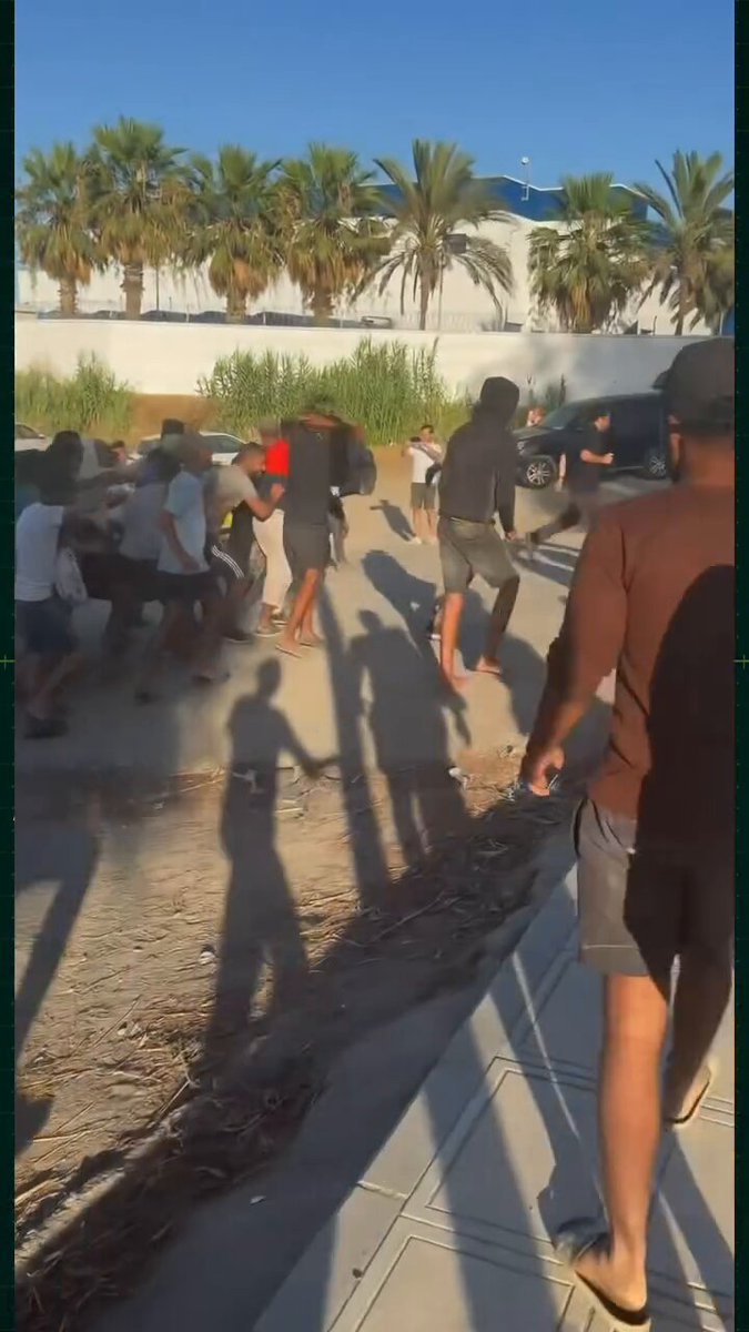 Il y a encore des milliers de migrants illégaux à Ceuta.