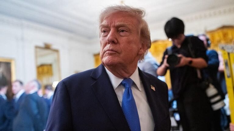 Trump freine le plan budgétaire du Sénat, retardant la poussée du GOP SAVE America