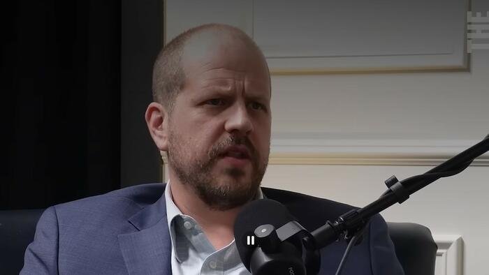 Un ancien membre du DSA dénonce les « tactiques de la foule » utilisées contre les dissidents et les débats sur les niveaux de léninisme