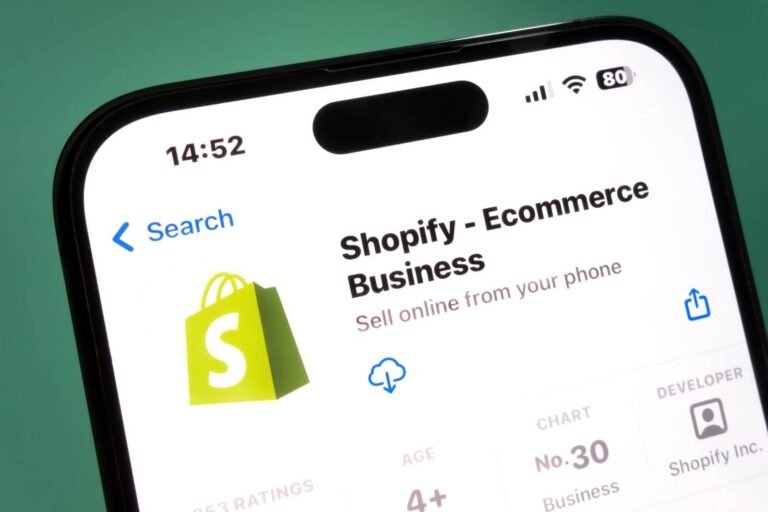 Les actions SHOP montent en flèche après que Shopify rapporte le « trimestre monstre »
