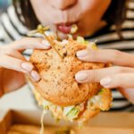 Le repas rapide à 15$ disparaît sauf dans ces villes américaines