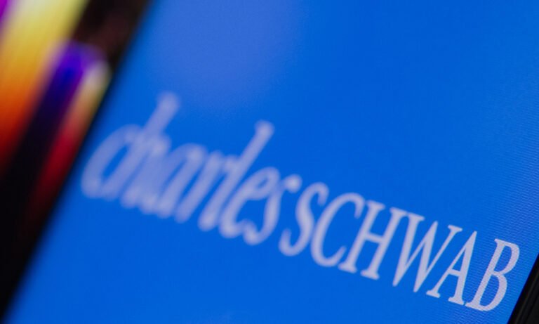 Charles Schwab ajoute Solana, Avalanche et Chainlink à la plateforme crypto