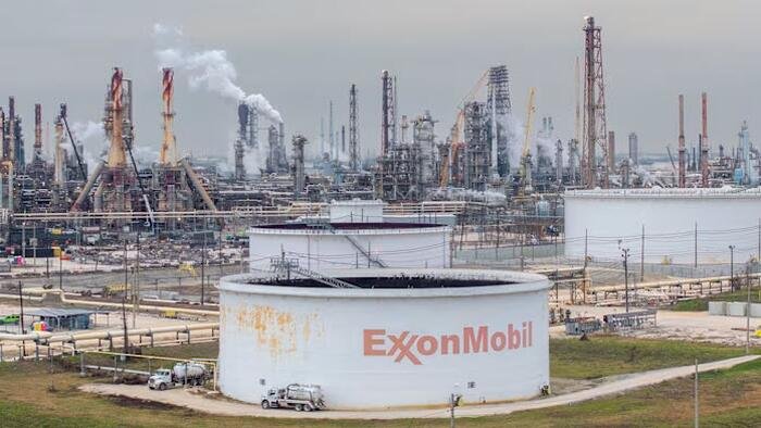 Trump s'est plaint des bénéfices des grandes sociétés pétrolières, mais a abandonné les actions d'Exxon le jour du cessez-le-feu