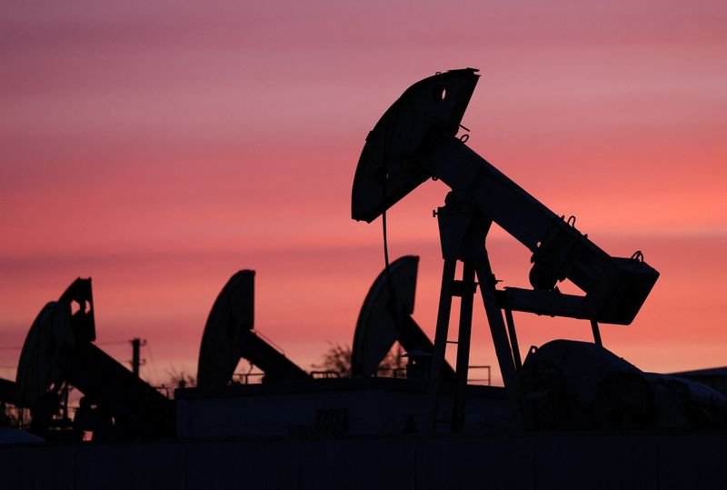 Les espoirs de paix en Iran augmenteront les stocks et affaibliront le brut ; entreprises en yens après intervention