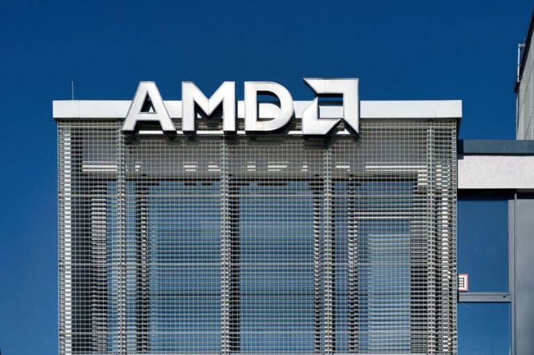 Le titre Advanced Micro Devices surperforme-t-il le Dow Jones ?