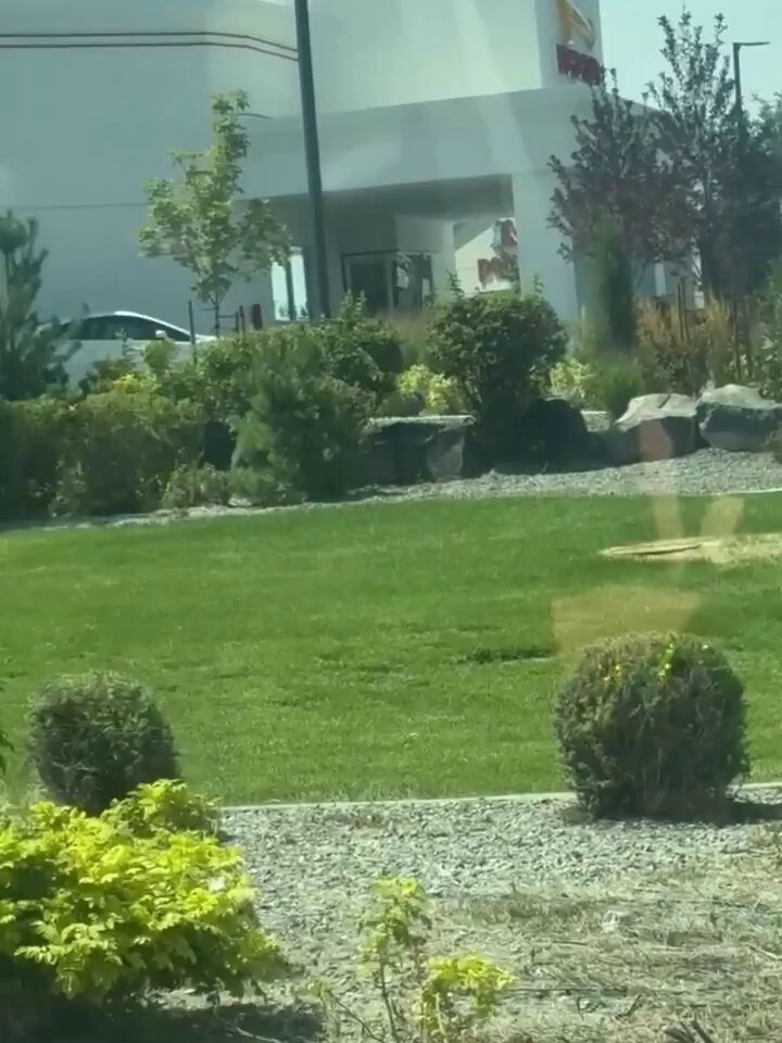 Jordan Salinas a été identifié comme le citoyen armé qui a ouvert le feu sur le tireur de masse de Twin…
