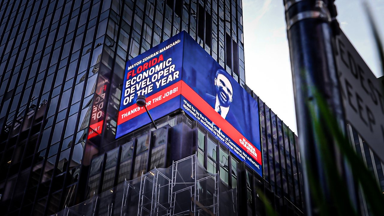 La Floride nomme le maire de New York, Zohran Mamdani, « développeur économique de l'année » dans le cadre de la campagne de Times Square
