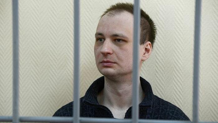 Poutine gracie un ancien marine américain malade après des années dans une prison russe