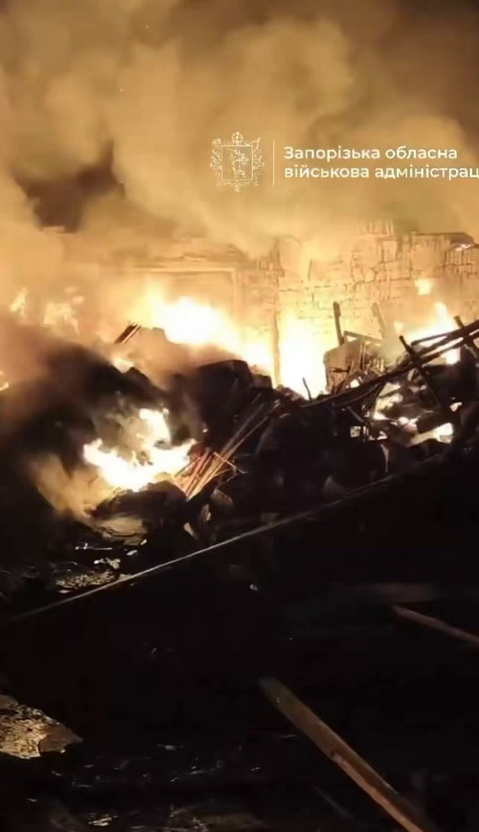 Au moins 5 civils ukrainiens tués et plus de 20 blessés après que la Russie a frappé la ville de…