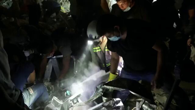 Au moins 224 personnes ont été tuées et 3 000 personnes sont toujours portées disparues après un…