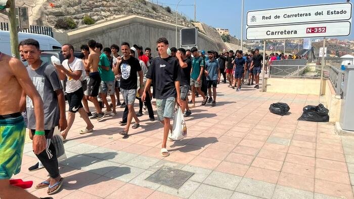 Les États-Unis lèvent un avis aux voyageurs pour la région espagnole face à l’afflux d’immigrants illégaux