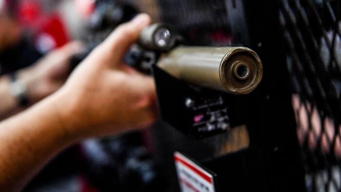 Un juge déclare que la loi nationale mise à jour sur les armes à feu viole la Constitution