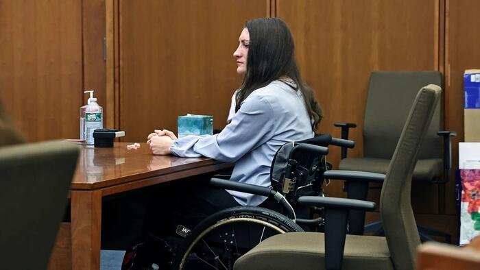 Le jury se demande si Lindsay Clancy, « bonne mère » est pénalement responsable du meurtre de ses 3 enfants