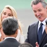 Les défenseurs de la liberté d'expression se rassemblent au Capitole de Californie contre le « Stop Nick Shirley Act »