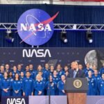 Trump crée une Académie spatiale et décerne des médailles d'honneur aux astronautes d'Artemis II