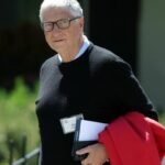 "La plupart des emplois disparaîtront à jamais" : Bill Gates appelle à des taxes sur l'IA et les robots pour protéger les emplois des humains
